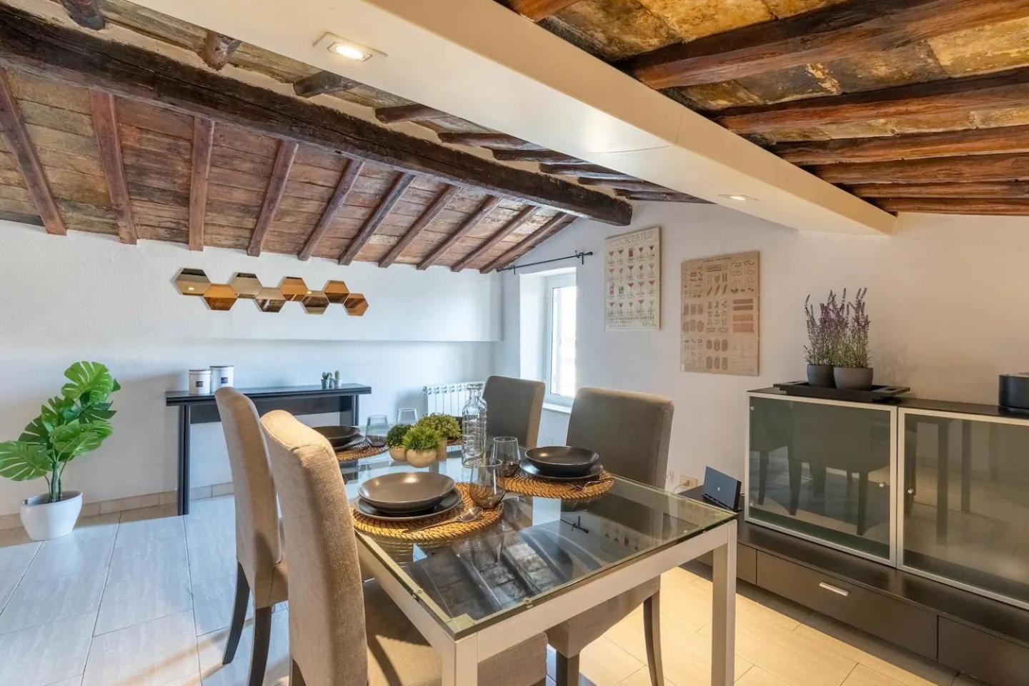 15 Min From Piazza Venezia Skyline Sanctuary In Trastevere Appartement