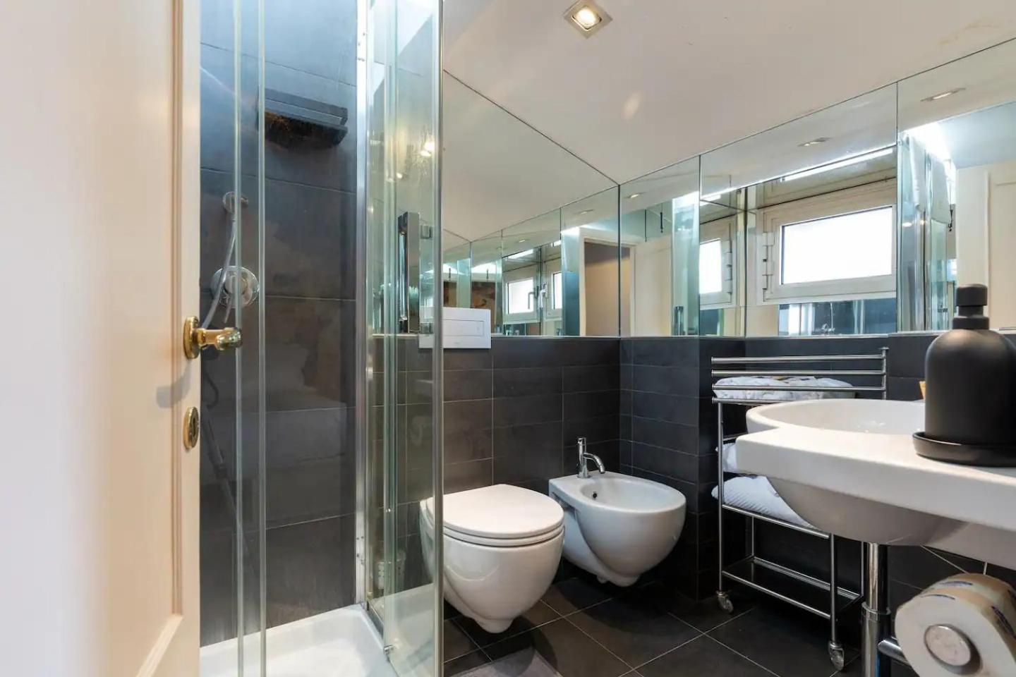 Appartement 15 Min From Piazza Venezia Skyline Sanctuary In Trastevere *