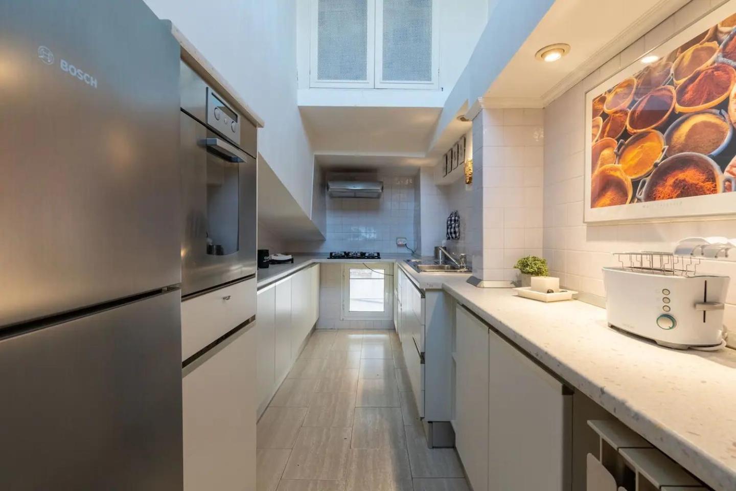 Appartement 15 Min From Piazza Venezia Skyline Sanctuary In Trastevere