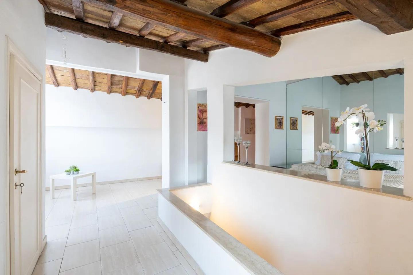 Appartement 15 Min From Piazza Venezia Skyline Sanctuary In Trastevere